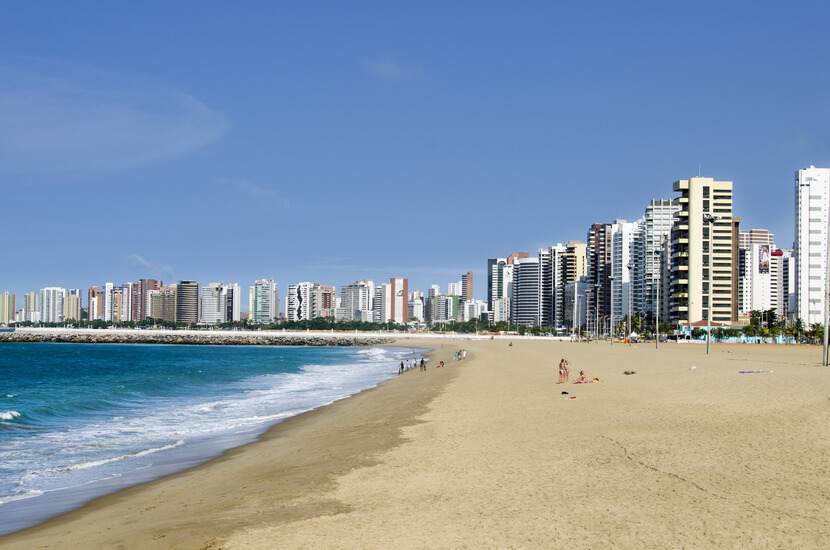 Fortaleza: desfrute das praias e da cultura do Ceará usando suas milhas!