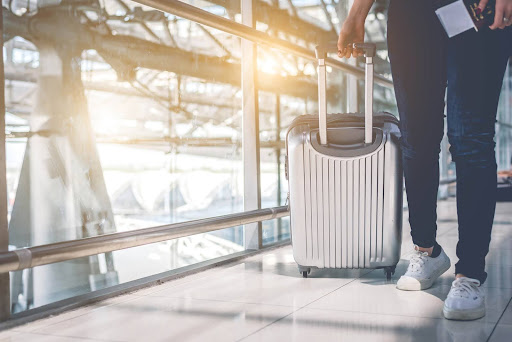 Milhas ou dinheiro: qual é a melhor opção para comprar passagens?