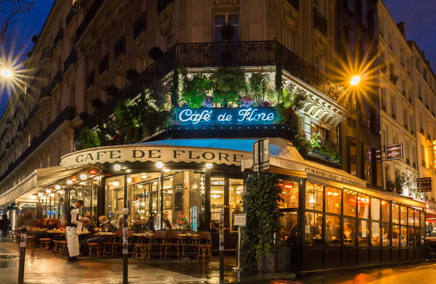 Sabores de Paris: Explore a diversa culinária parisiense utilizando milhas e pontos