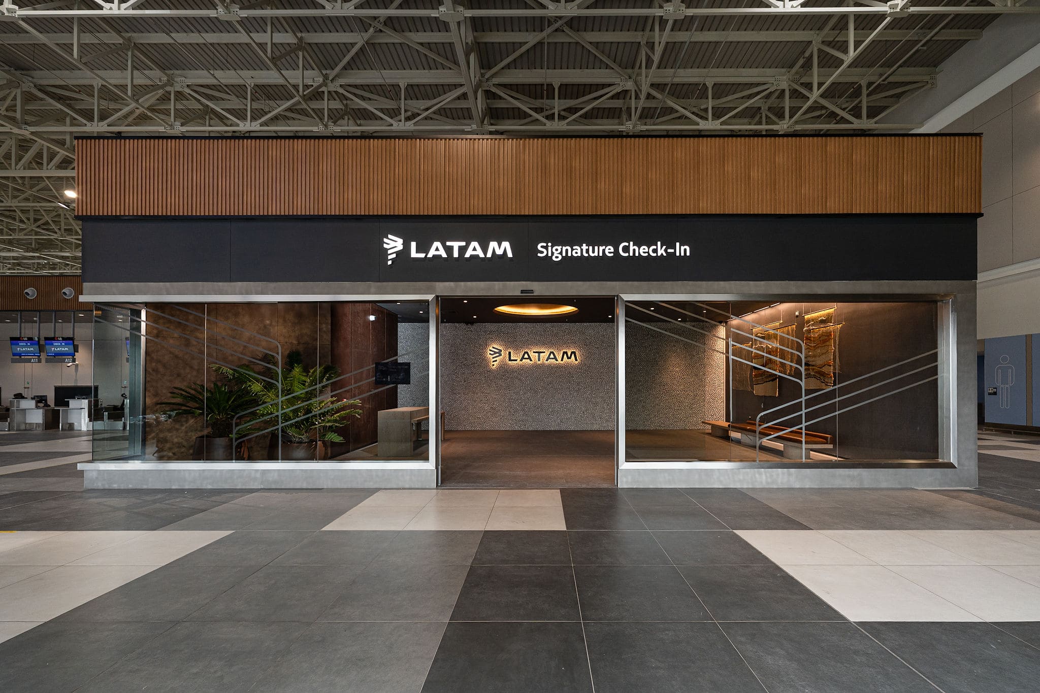 Imagem do aeropuerto de Lima