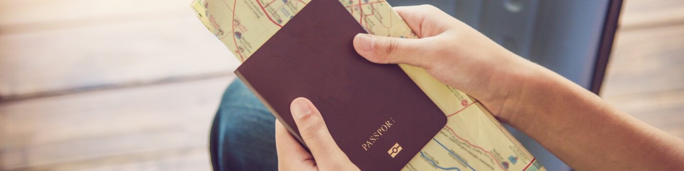 Reisepass und Karte